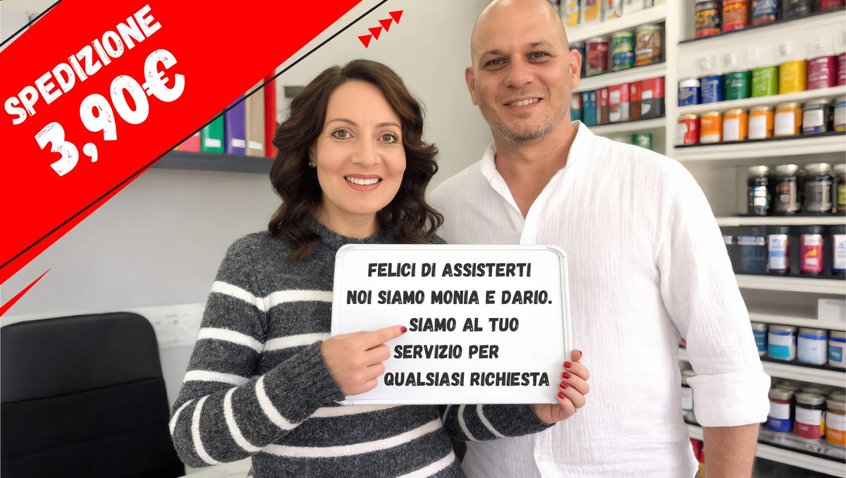 Monia e Dario del customer care di Colori&Vernici nel colorificio di Palermo