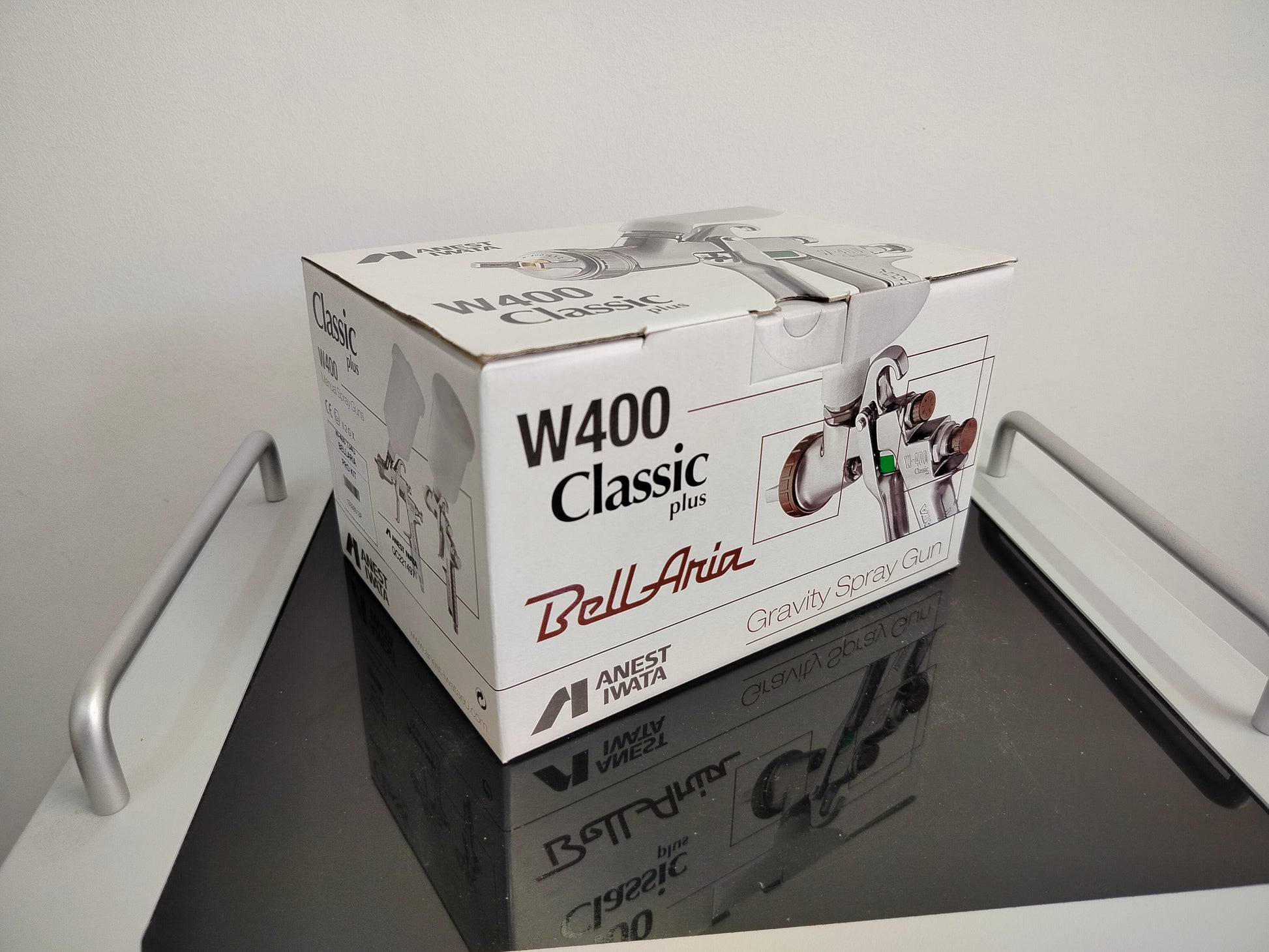 Iwata W400 134g Bellaria Pistola + Tazza Pcg 6pe Pro Kit